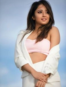 In Arya Samaj Road call girls